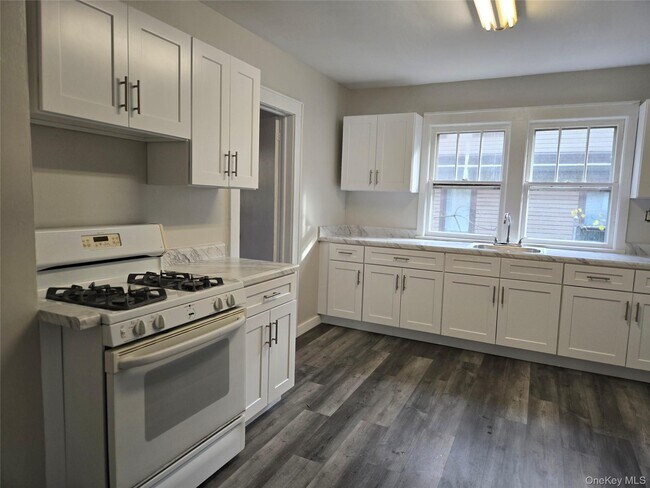 Photo - 47 Decatur Ave