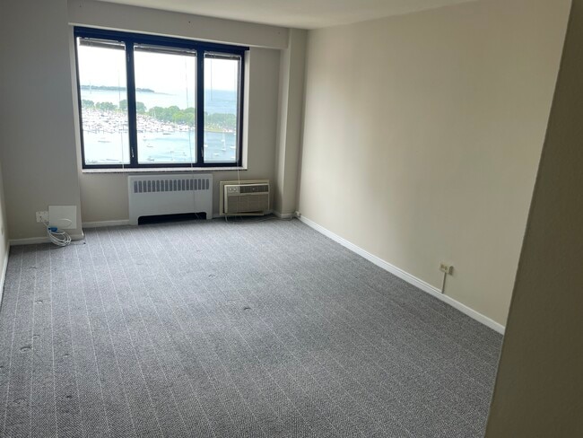 Photo - 3100 N Lake Shore Dr Unit 1911