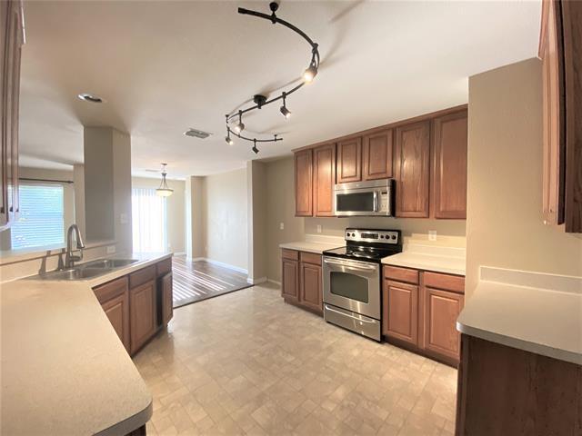 Photo - 9209 Centennial Dr