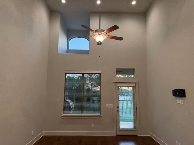 108 Tuscan Dr