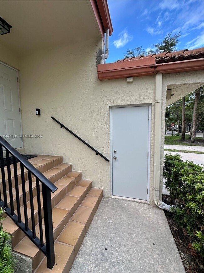 Photo - 3345 Emerald Oaks Dr Unit 106