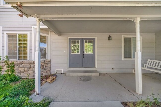 Photo - Irish Walk Subdivision - Gorgeous 4 Bedroom