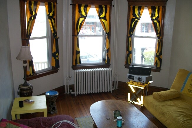 Photo - 299 N Harvard St Apartment Unit 1