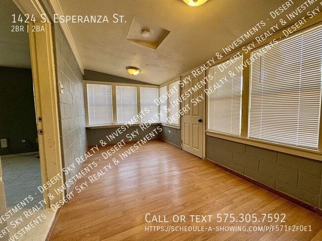 Photo - 1424 S Esperanza St