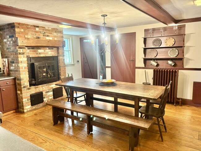 Photo - 417 Washington St