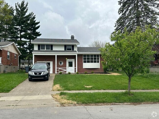 Building Photo - Stunning Remodel in Beautiful Mt. Washingt... Rental