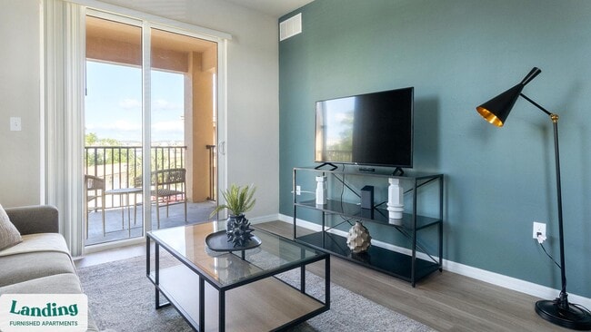 Photo - 4590 Winkler Ave Unit 08-306