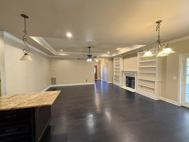 Photo - 15047 Ashmont Blvd SE