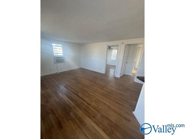 Photo - 118 Brockway Ave