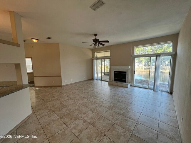 Photo - 2024 Hovington Cir W