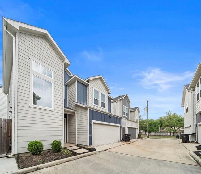 Photo - 1257 W Tidwell Rd