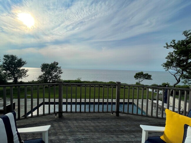 Photo - 580 Lloyds Ln