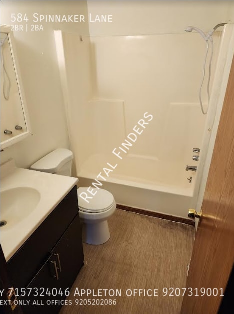Photo - 584 Spinnaker Ln