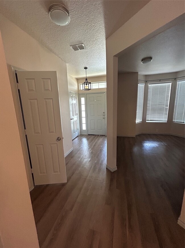 Photo - 23831 Pebworth Pl