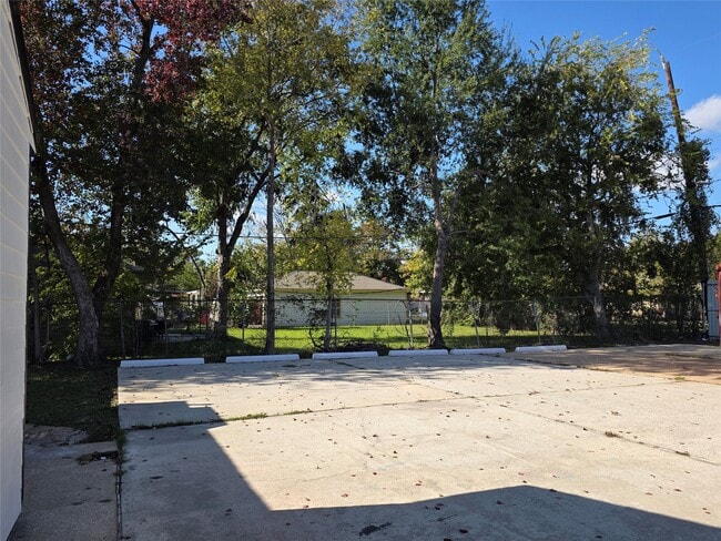 Photo - 13379 Force St