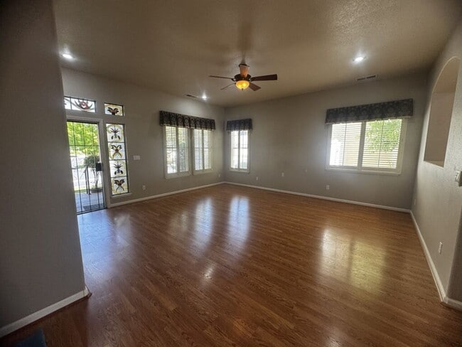 Photo - Gated 55+ Community - 2 bedroom/2bathroom