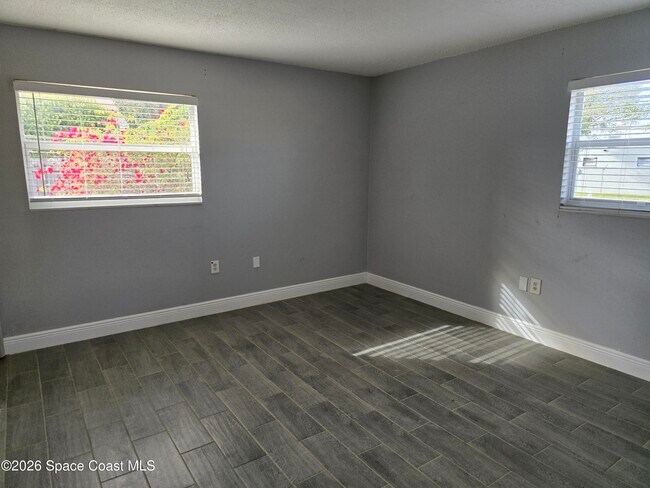 Photo - 125 Lucas Rd