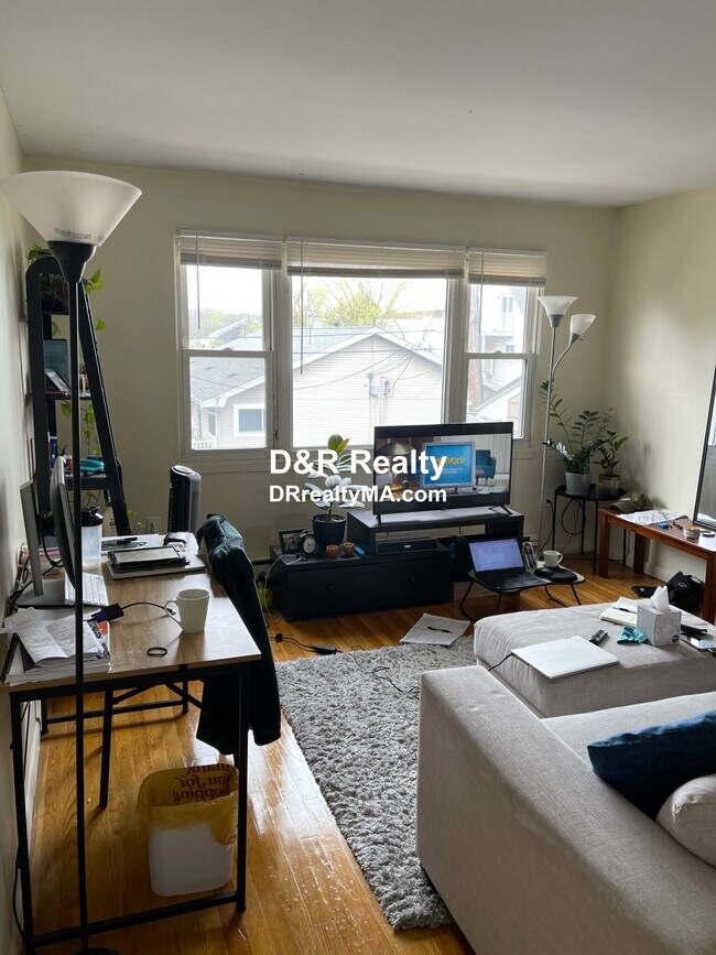 Photo - 123 Clifton St Unit 6