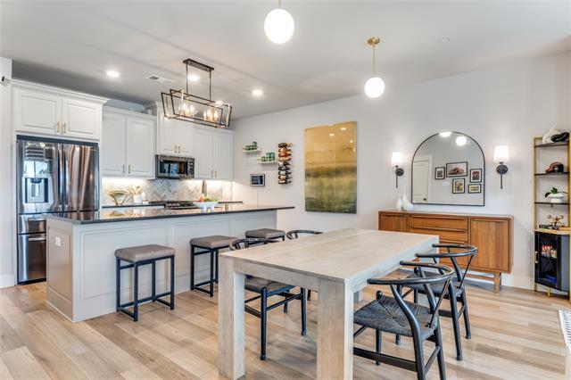 Photo - 3691 Rosemont Dr