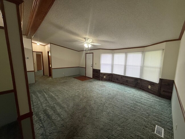 Photo - 3 bedroom home in Eldon, MO!