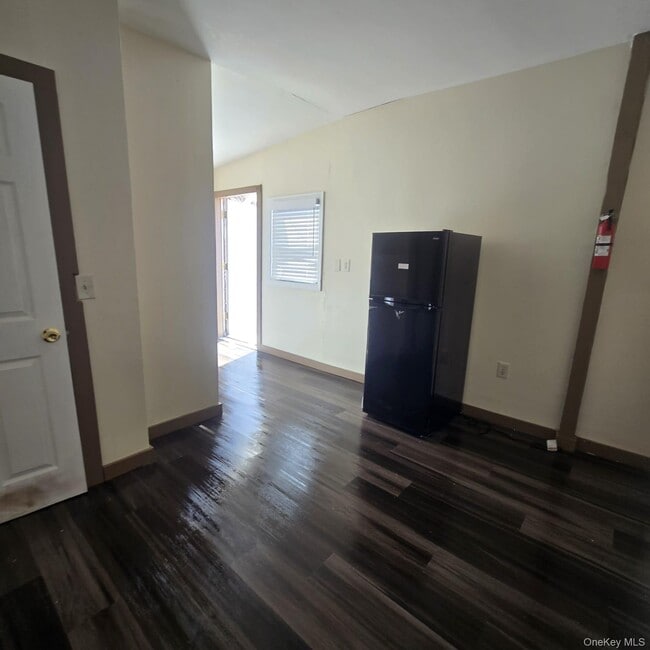 Photo - 37 Main St Unidad 3