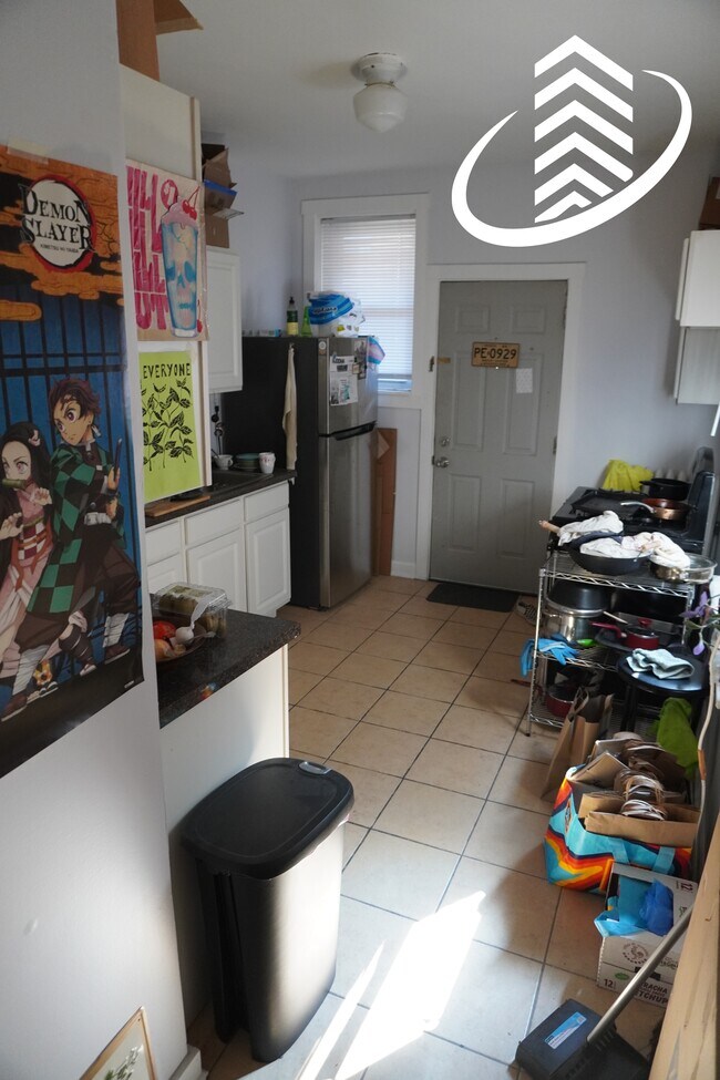 4703 N Artesian Ave Unit 3N