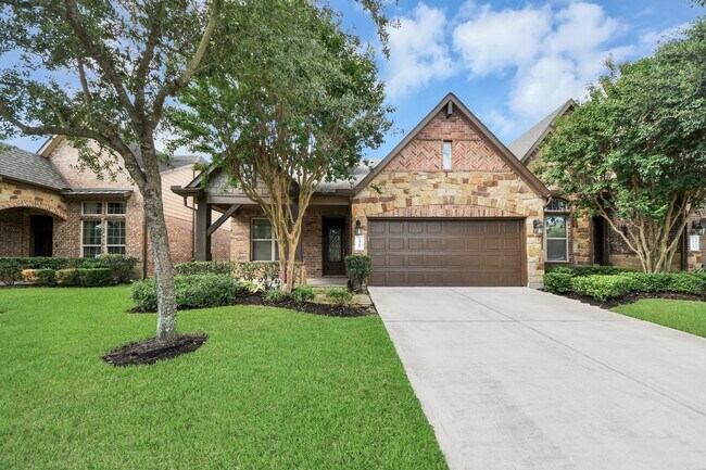 24219 Peralta Glen Ln