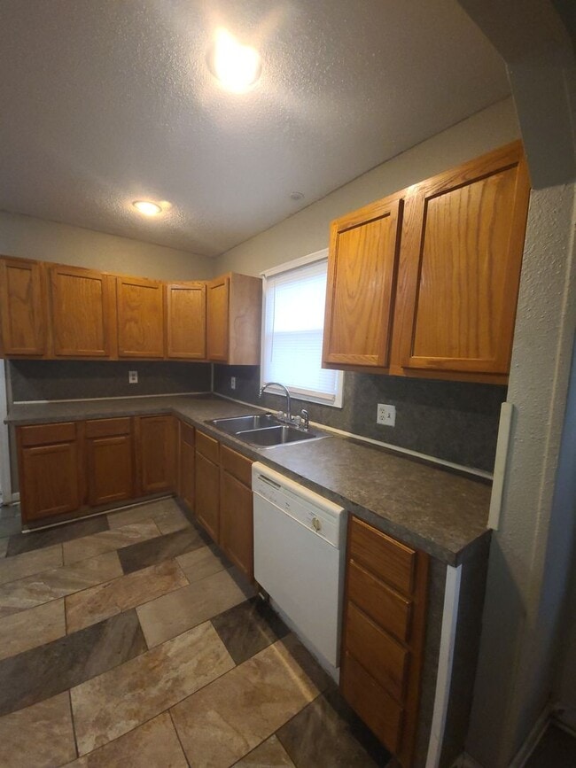 Photo - Charming 2/1 Cottage