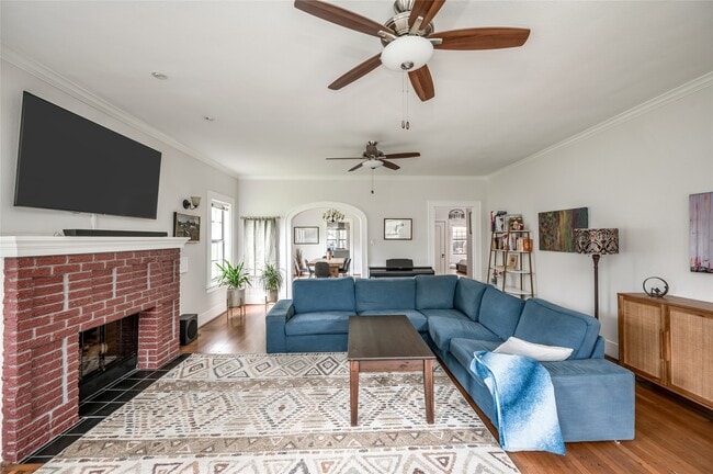 Photo - 1648 Colquitt St