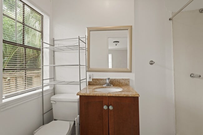 Photo - 3409 Mandell St Unit 1
