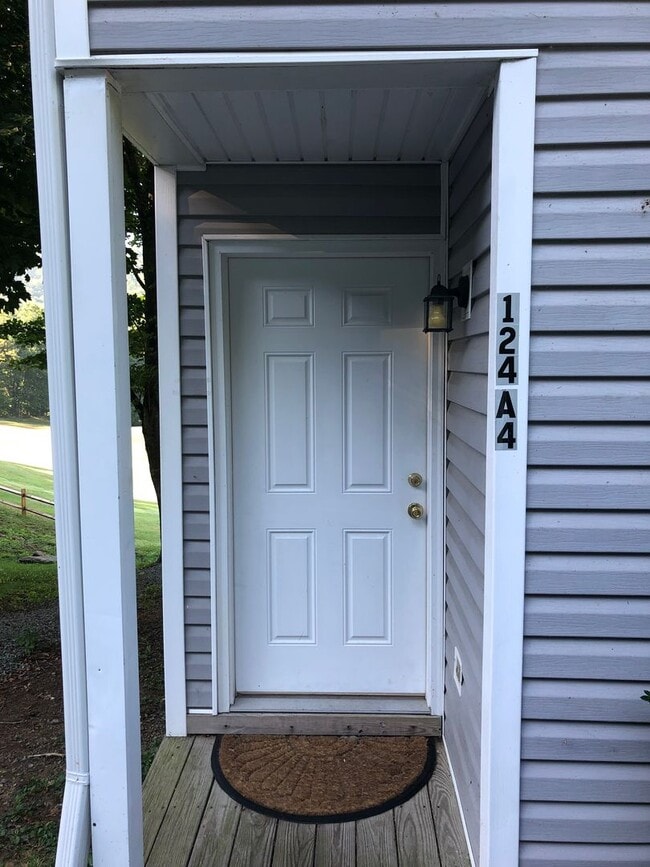 Photo - 124 Mountain Club Dr