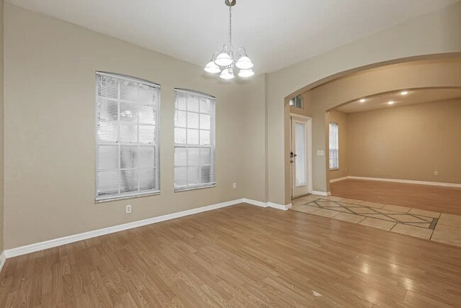 Photo - 1613 Loriana St Unit 2