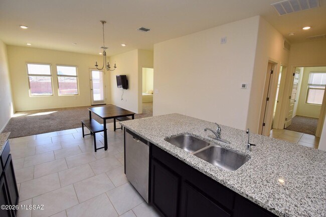 Photo - 10155 N Leopard Gecko Terrace