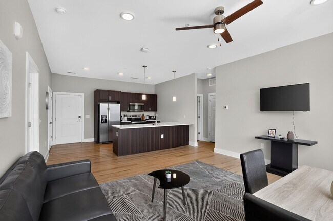 1004 Park View Greer Cir Unidad SI FL4-ID1612981P