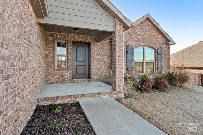 Photo - 1923 Price Ave