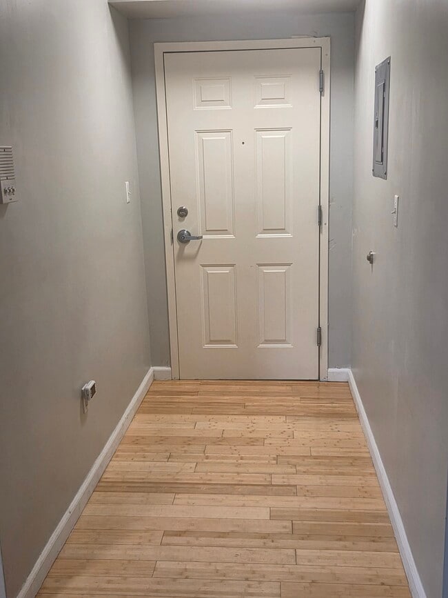 Photo - 301 61st St Unit 1B