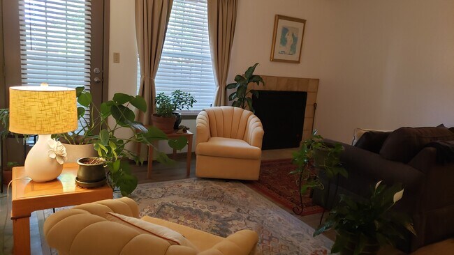 Photo - 2501 W Zia Rd Unidad 10-108