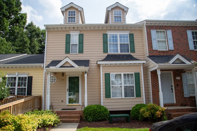 Building Photo - 2723 Sterling Park Dr Rental