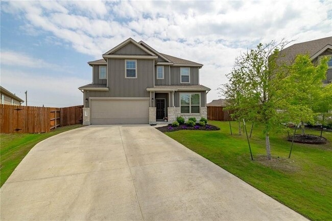 Photo - 165 Carlina Lp