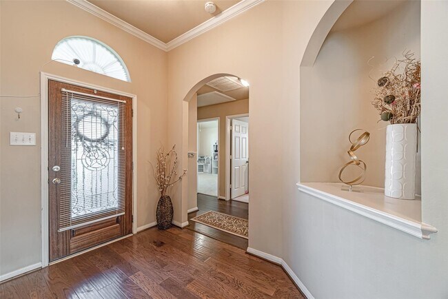 Photo - 119 Emerald Loch Ln