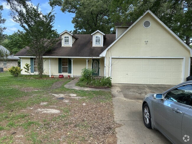 Building Photo - 132 Lake Dockery Rd Rental