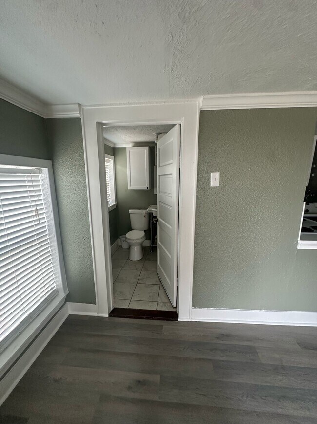 Photo - 906 1/2 Panama St Unit A