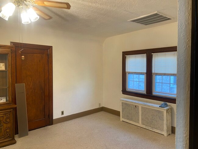 Photo - 13549 121st St Unit 1 Bedroom with Private Entrance