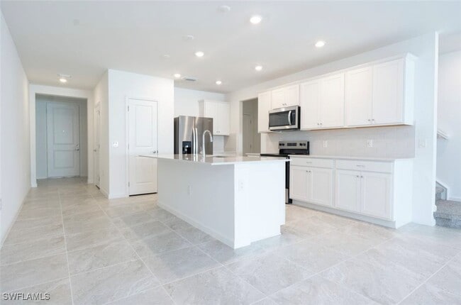 Building Photo - 13017 Luminary Wy