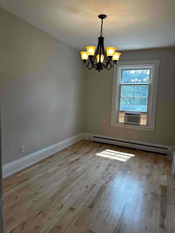 Photo - 129 Bartlett St