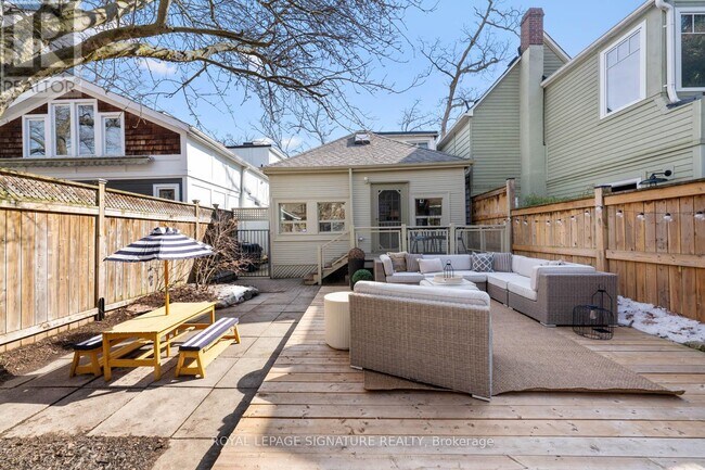 Photo - 202 Silver Birch Ave
