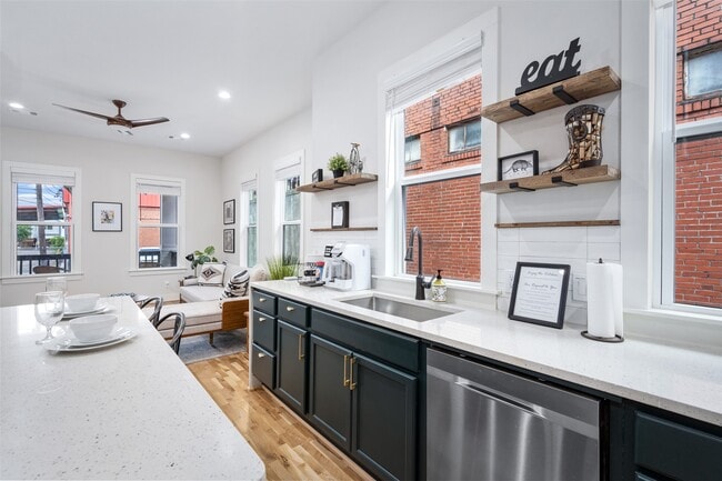 Photo - 1513 Gentry St