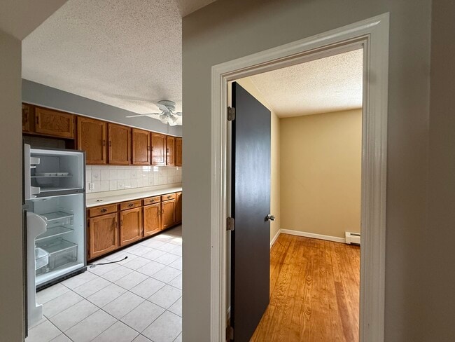 Photo - 101 Plain St Unit 1