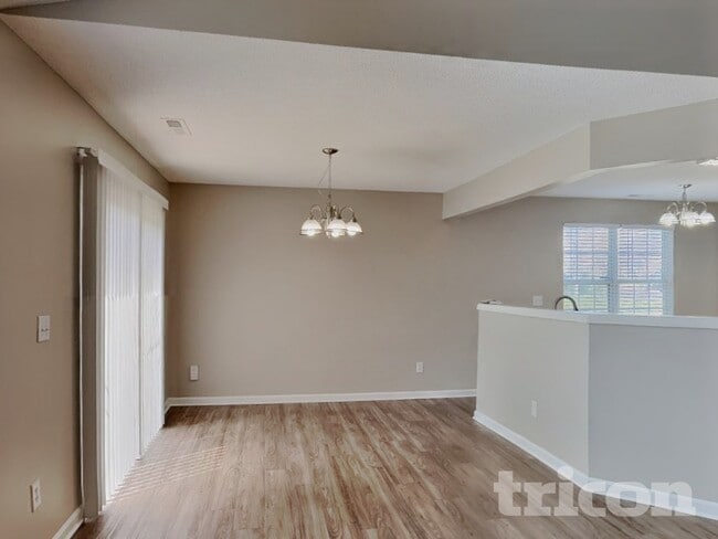 Photo - 3120 Riverbrooke Dr