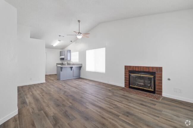Building Photo - Beautiful single family home - Hesperia, CA